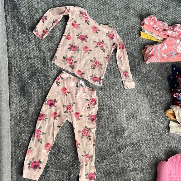 GAP Other - ❤️GAP Pink and Green Pajama Sets Floral Design 2T
